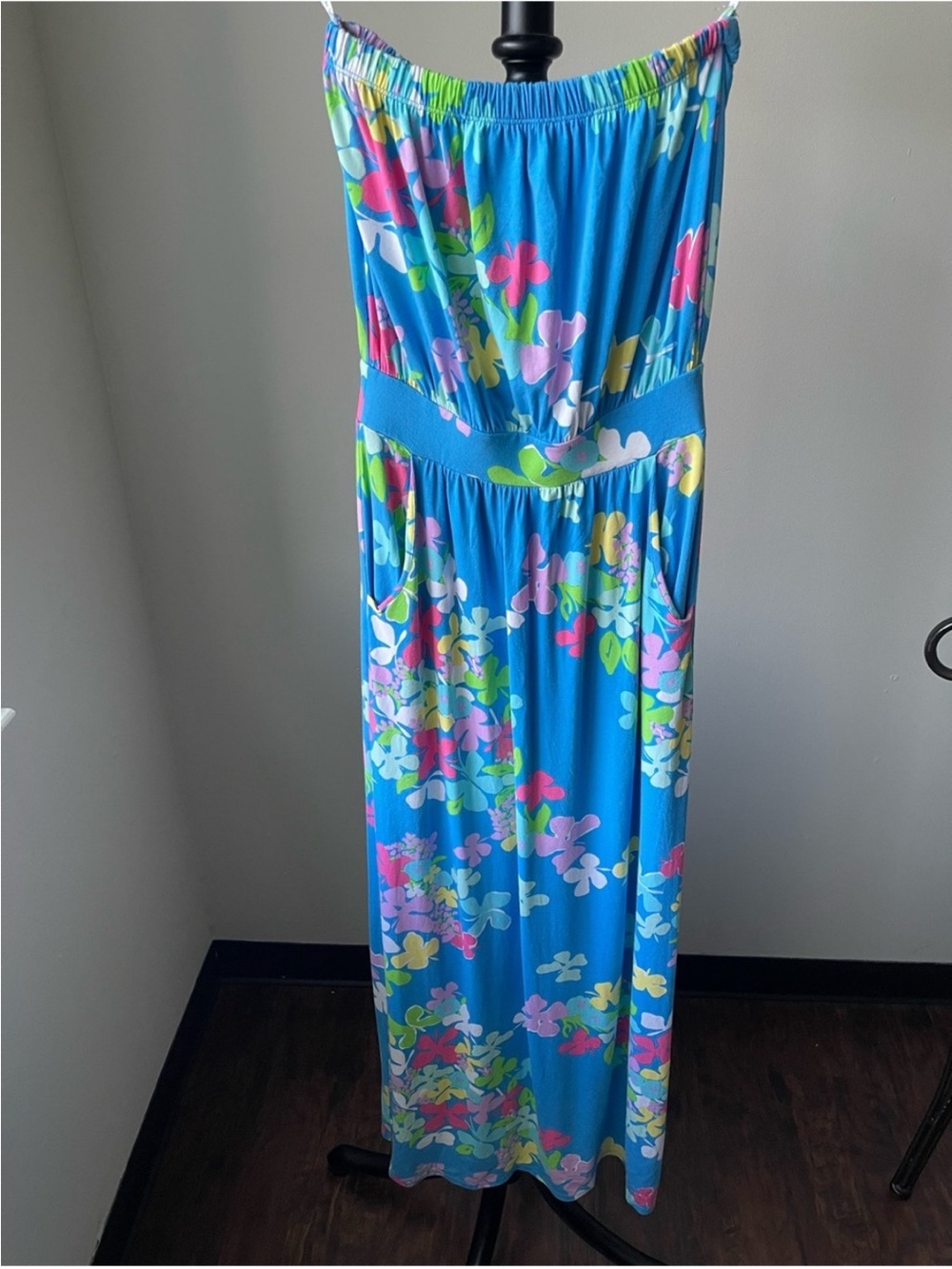 Lilly Pulitzer Blue Pink Strapless Maxi Dress Full length skirt w/Pockets Floral